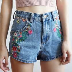 Embroidered Short.